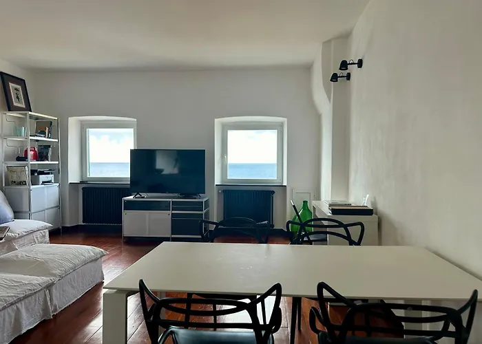 Attico Sul Mare Di Claudio E Maria