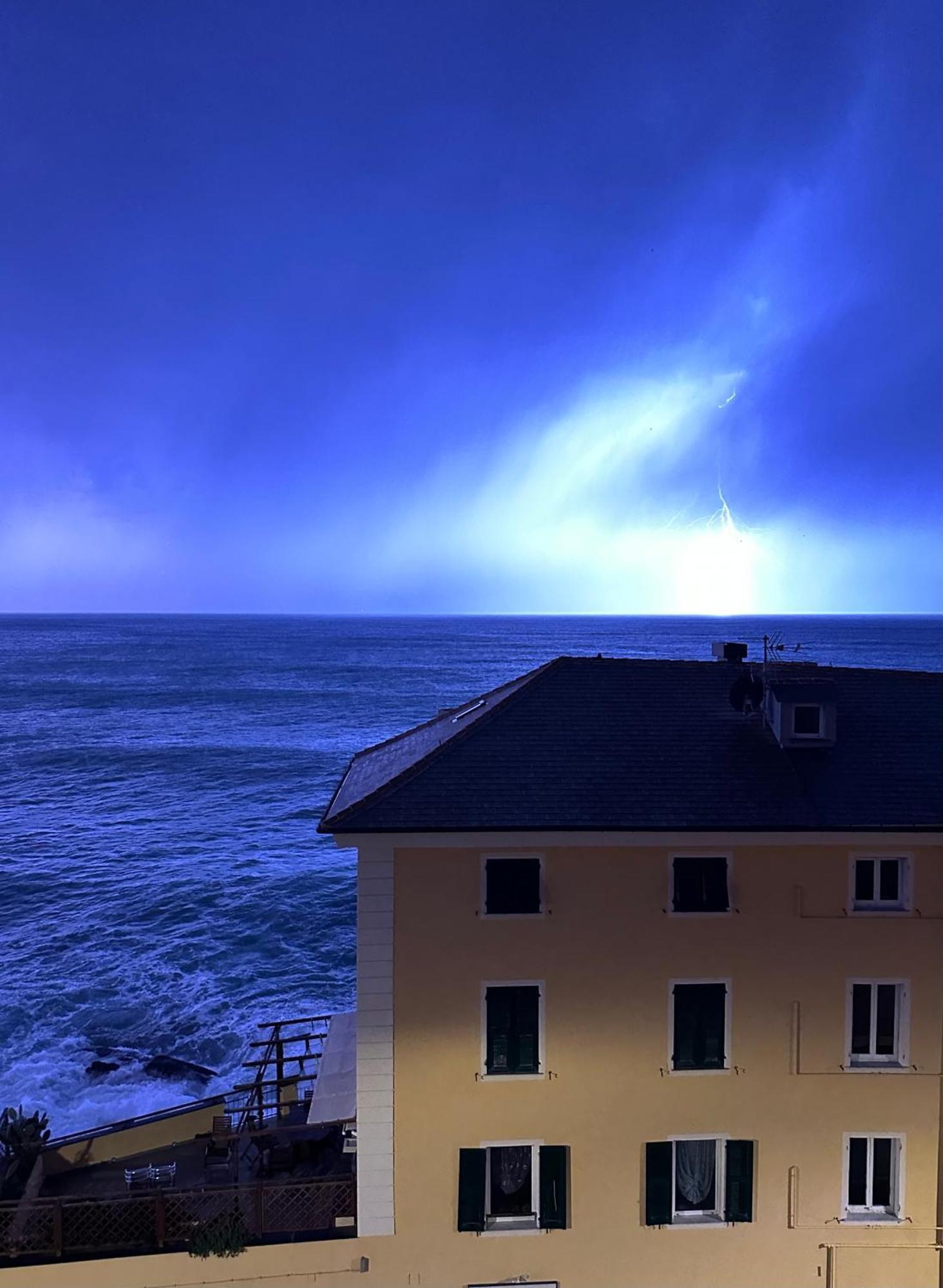 Attico Sul Mare Di Claudio E Maria