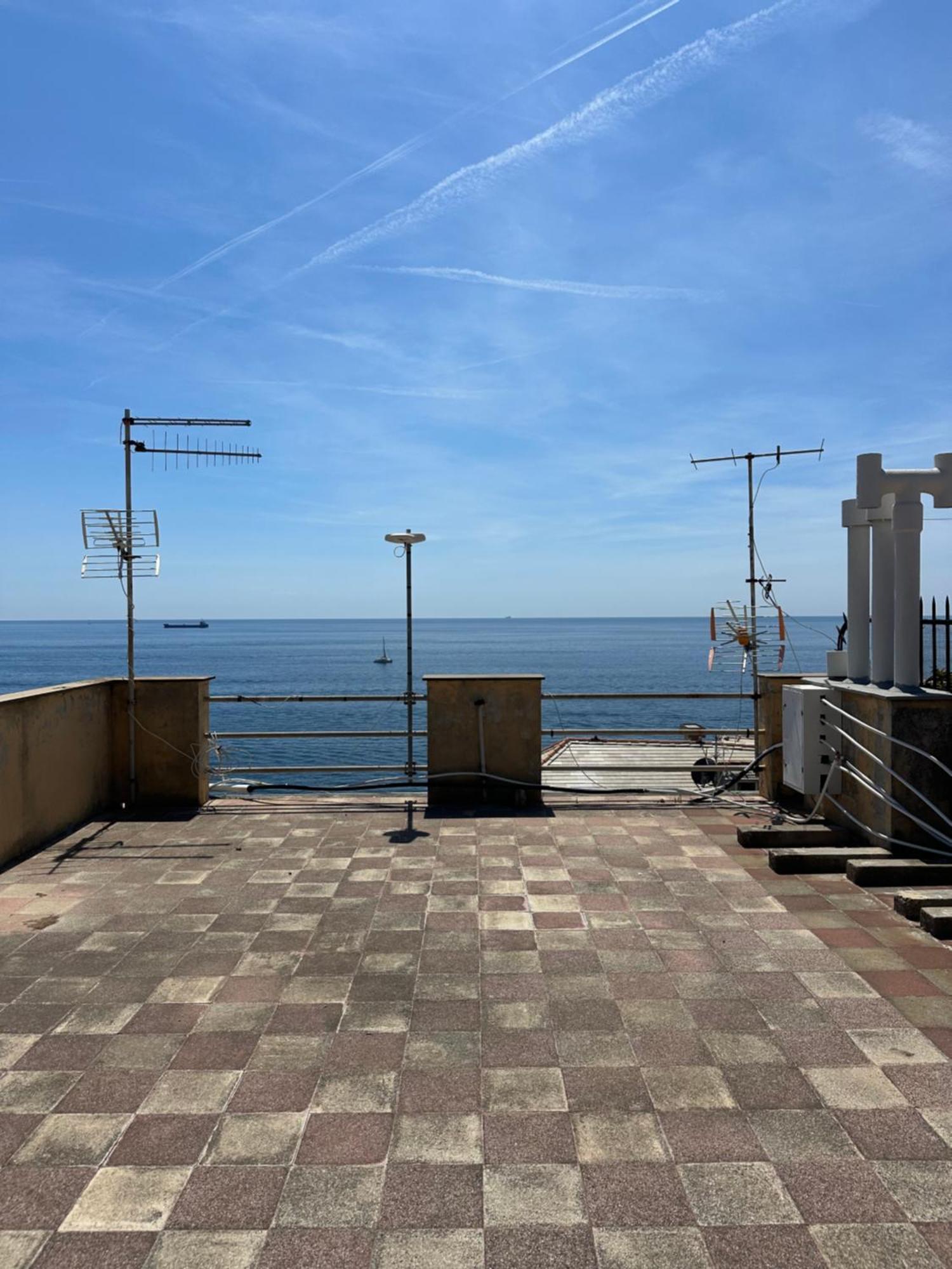 Attico Sul Mare Di Claudio E Maria