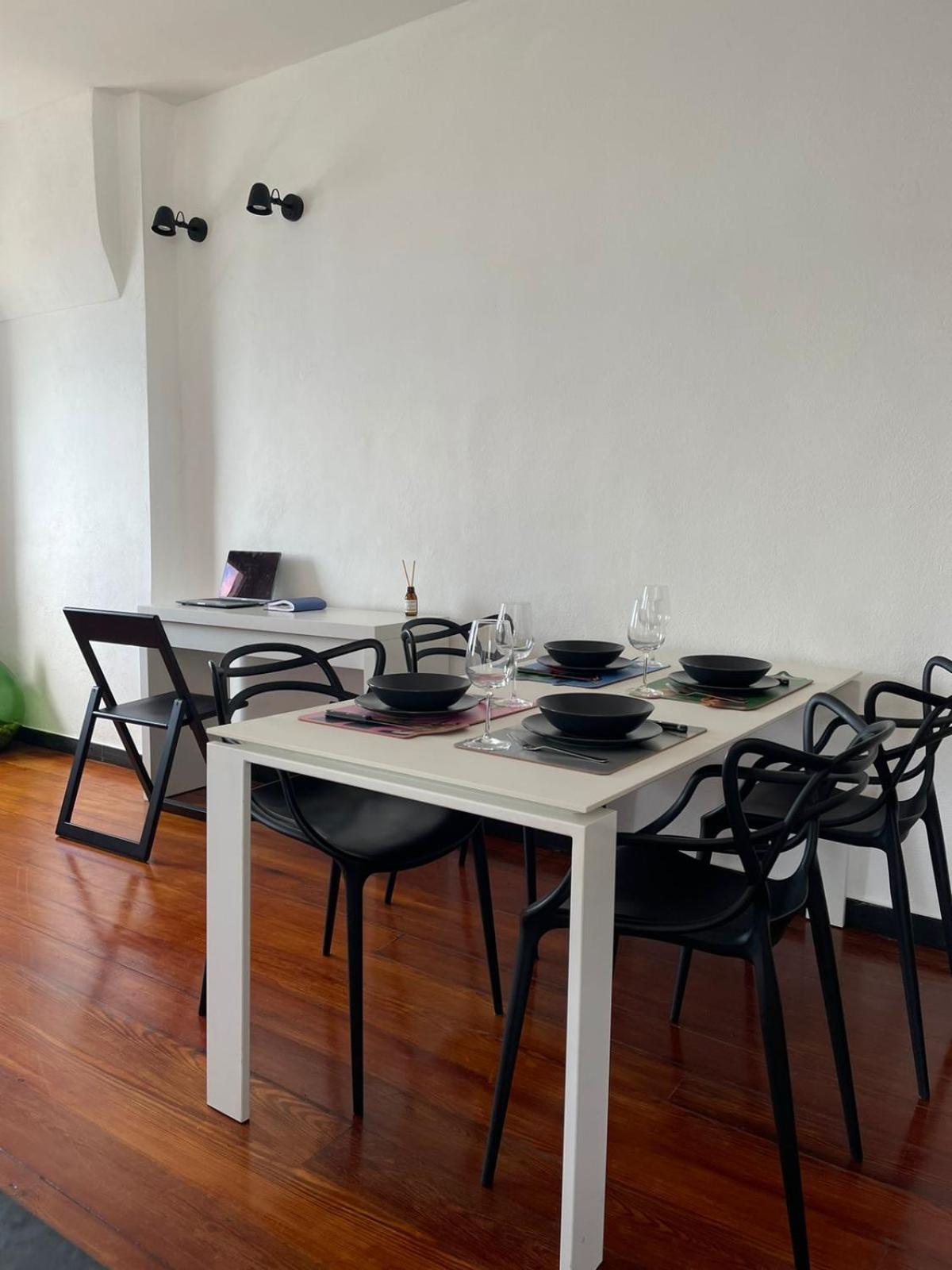 Attico Sul Mare Di Claudio E Maria Genova